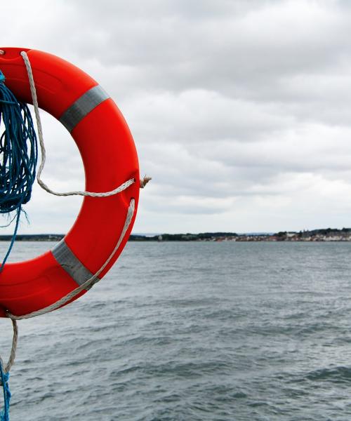 Charly Crisis Comms - credits: Jude Mack on Unsplash 